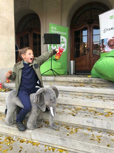 So sehen Sieger aus: Das SOS-Kinderdorf konnte den "Trau Di"-Preis im Vorjahr gewinnen.