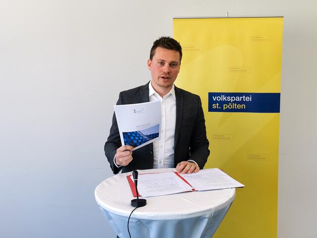 KO Krumböck: „120 Seiten dicke Ohrfeige für SPÖ. Rechnungshof zerpflückt unter anderem Geschäfte und bestätigt, was Volkspartei über Jahre hinweg aufgezeigt hat.“