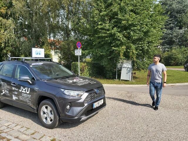 Mensch und Maschine müssen lernen, sich zu vertrauen –an der JKU wird an den Grundlagen des autonomen Fahrens geforscht.