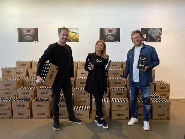 Simon Gstrein, Bettina Kantner, Patrick Liebhart bei der Sölsch-Verkostung in Innsbruck.