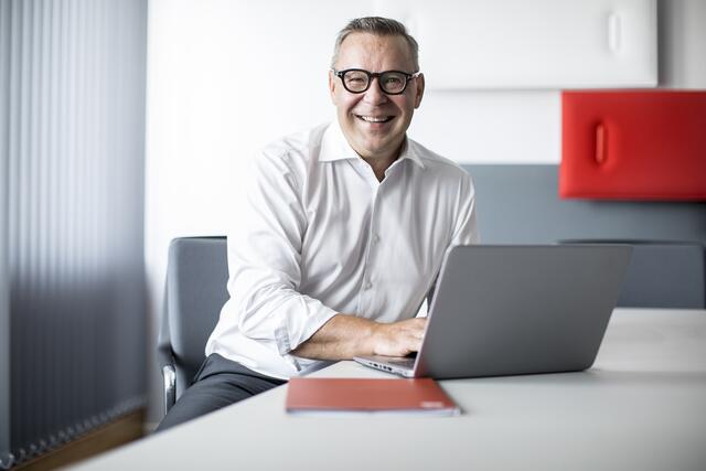 Wolfgang Gratzer, Regionaldirektor für Kärnten und Osttirol der Generali Versicherung.
 | Foto: Lukas Lorenz