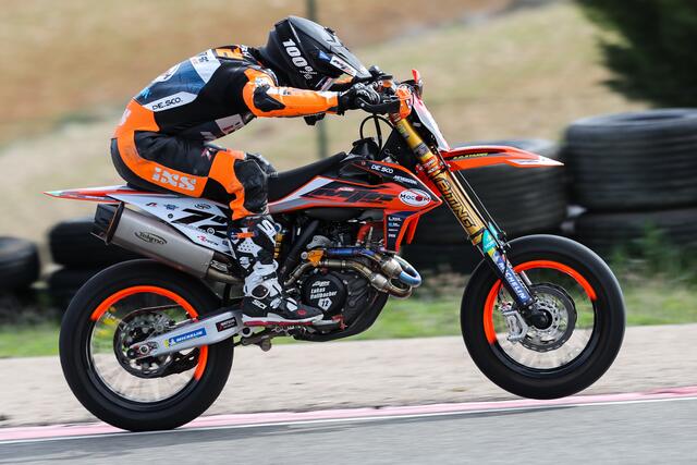 Tagessieg für Höllbacher bei der Supermoto Meisterschaft in Spanien.  | Foto: Ivan Terron