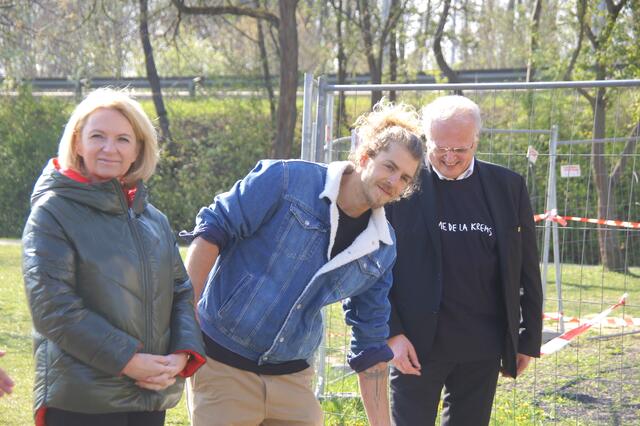 Vizebgm. Eva Hollerer, Arno Fünsinn und Bgm. Reinhard Resch | Foto: Doris Necker