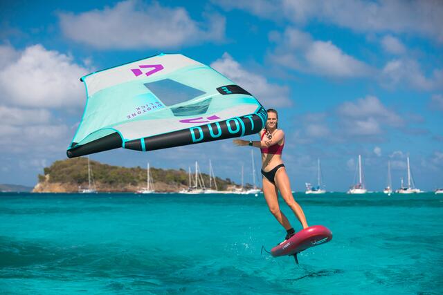 Vor allem der neue Trendsport Wingfoiling hat überdurchschnittlich zum Wachstum der Boards &amp; More Gruppe beigetragen. | Foto: Toby Bromwich