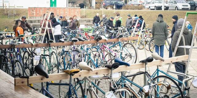 Von Fahrrädern für Kinder bis zu Erwachsenenrädern ist beim Dietacher Rädermarkt alles dabei. Auch Equipment wie Kindersitze oder Anhänger kann abgegeben werden.