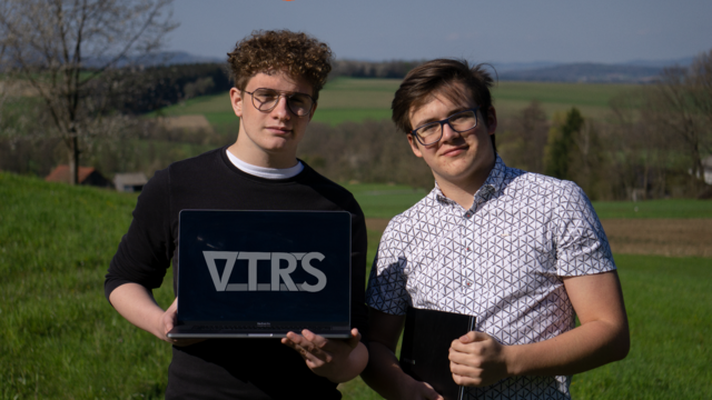 Das Team "VITREUS CHATBOT"
links: Felix Himmelbauer
rechts: Raphael Freunberger
