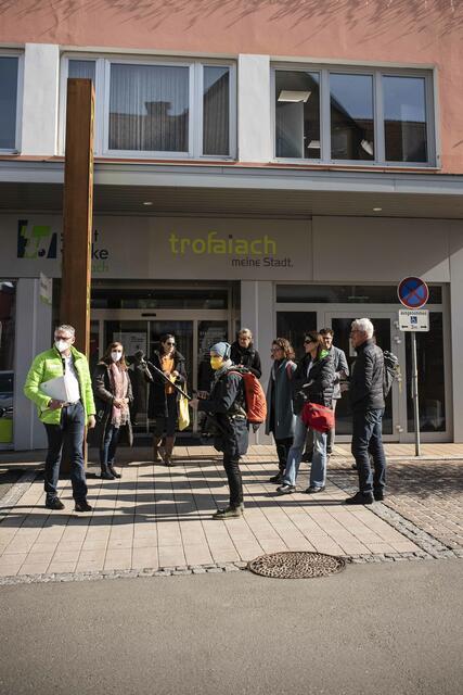 Stadtkümmerer Erich Biberich und die "LandLuft"-Delegation. | Foto: LandLuft / Lippzahnschirm Raneburger