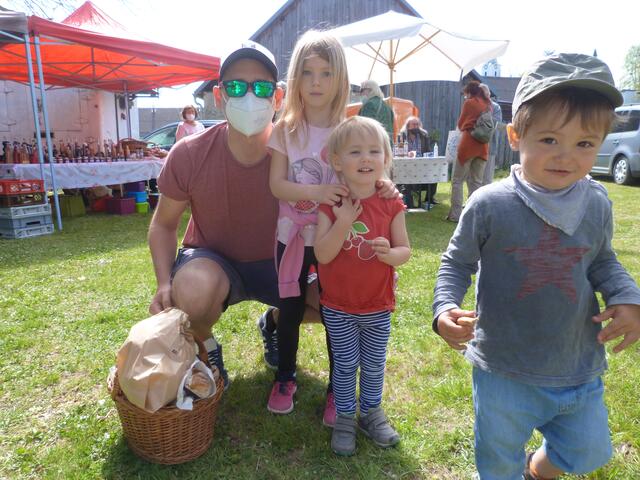 Von klein bis groß - der Kobersdorfer Bauernmarkt ist allerseits beliebt