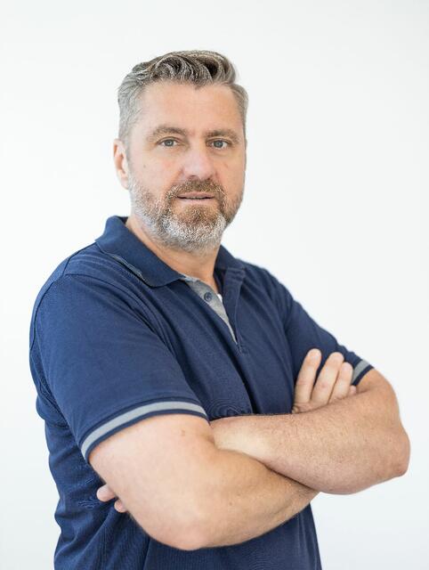 Internist Richard Friewald sieht noch kein Ende von Corona.