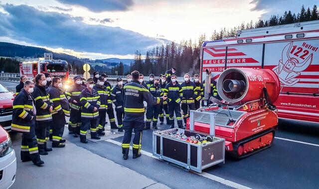 Sechs Portalfeuerwehren waren bei einer Übung im Herzogbergtunnel im Einsatz. | Foto: FF Mooskirchen