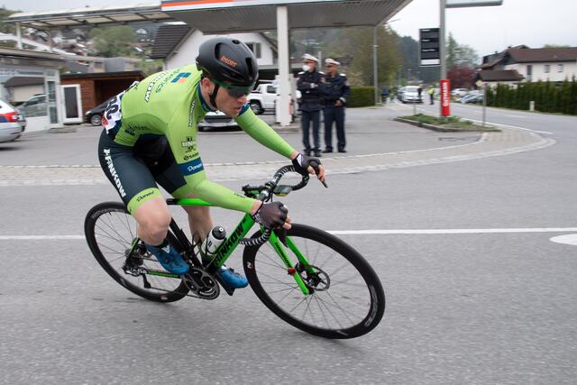 Bei einem Rekordschnitt von 43,3 km/h belegte das Team Hrinkow Advarics Cycleang in der Mannschaftswertung der Radbundesliga Rang vier.