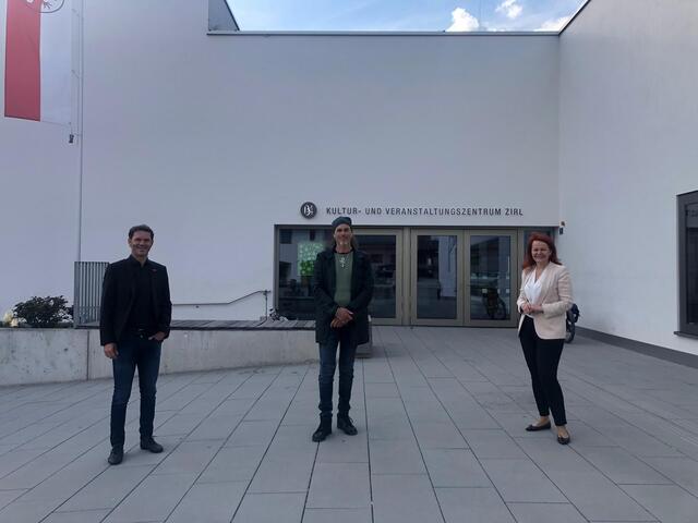 WK-BO Patrick Weber, mit Neu-Obmann Rainer Schöpf und LA Cornelia Hagele