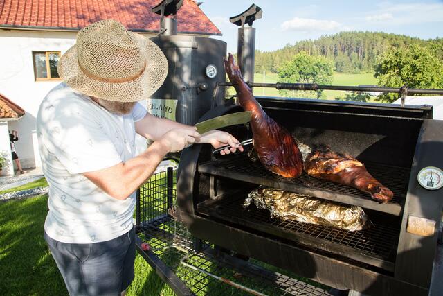 Auch diesen Sommer bietet Peter Schaller wieder verschiedene Grillkurse an.