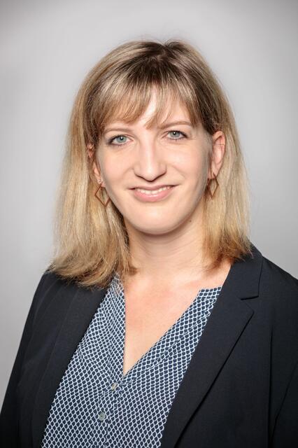 „Zu beachten ist, dass die Kurzarbeit besonders im Handel und der Sachgüterindustrie eine noch ungünstigere Beschäftigungsentwicklung verhinderte“, so Wifo Regionalökonomin Julia Bachtrögler-Unger. | Foto: Wifo/A. Müller