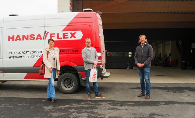 Besuchten Hansa-Flex: N. Moscher-Tuscher (l.), V. Larissegger (r.) | Foto: KK