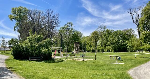 Der Spielplatz im Eisenstädter Schlosspark zieht täglich viele Besucher an.