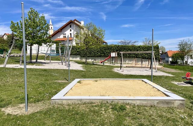 Kleinhöfleiner Spielplatz im Eisgrubenweg, Ecke Muskatweg