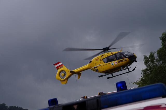 Der Christopherus musste die schwerverletzte Frau in das Universitätsklinikum St. Pölten einfliegen. | Foto: Daniel Butter/Archiv