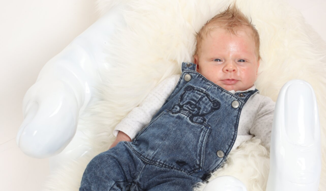 Sonnenschein Jonathan ist das fünfte Kind von Familie Streit aus Baldramsdorf. | Foto: privat