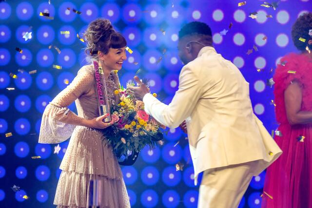 Anna Buchegger heißt die Siegerin der großen ORF1-Musikshow "Starmania 21": (Im Bild) Anna Buchegger und Fred Owusu. | Foto: ORF/Hans Leitner