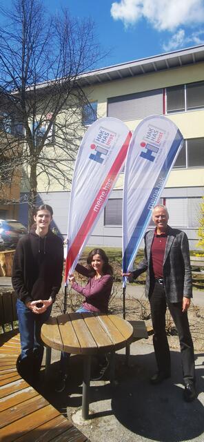Kuen Patrik, Mag. Sabine Pöschl, Direktor HR Mag. Harald Schaber | Foto: HAK IMst