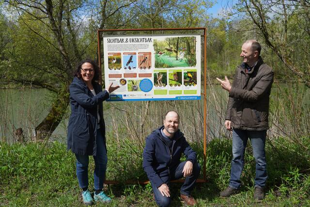 Landesrätin Daniela Gutschi mit Projektleiter Bernhard Riehl und Bürgermeister Franz Gangl. | Foto: Gertraud Kleemayr