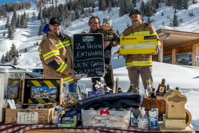 Ein tolles Service für hungrige und durstige Sportgasteinbesucher.
 | Foto: Ronny Katsch