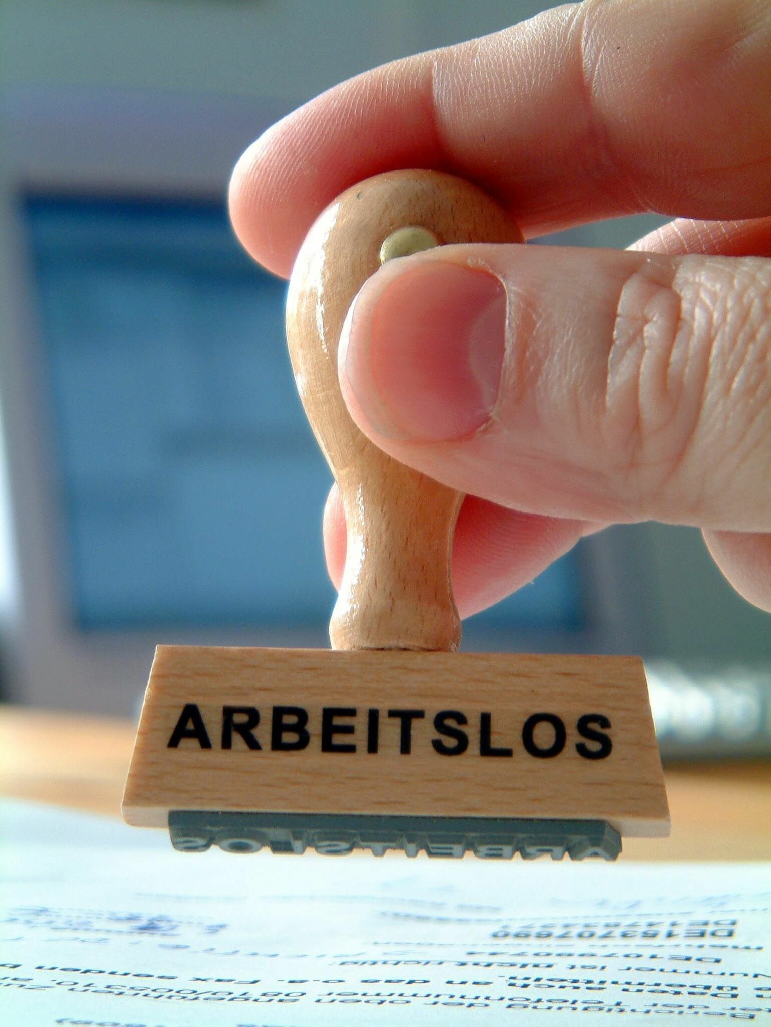 Arbeitsmarkt erholt sich schleppend 5.000 weniger Arbeitssuchende als in Vorwoche