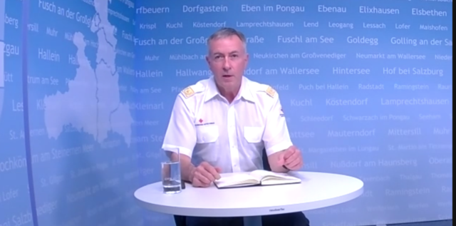 Landesrettungskommandant Anton Holzer, Rotes Kreuz