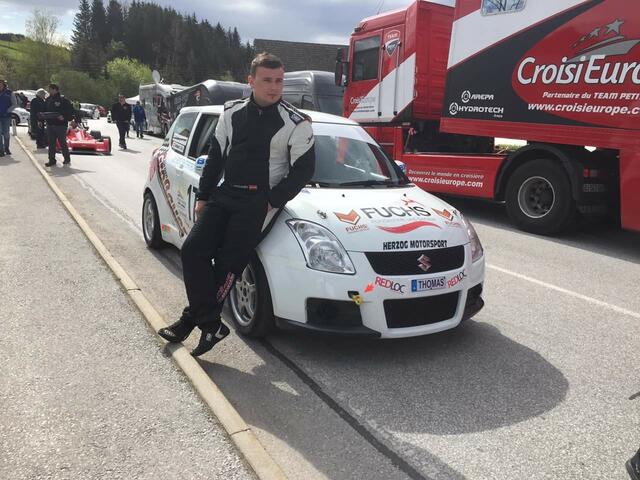 Thomas Großauer geht mit seinem Suzuki Swift Sport in der Klasse N bis 1600ccm in Sternberk (Tschechien) an den Start.