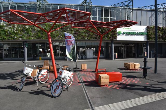 Photovoltaik-Anlagen sorgen gleichzeitig für Schatten.