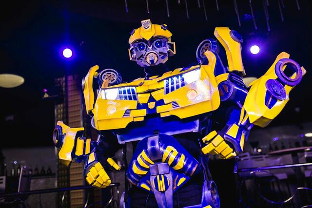 Die "Transformers" als Special Guests