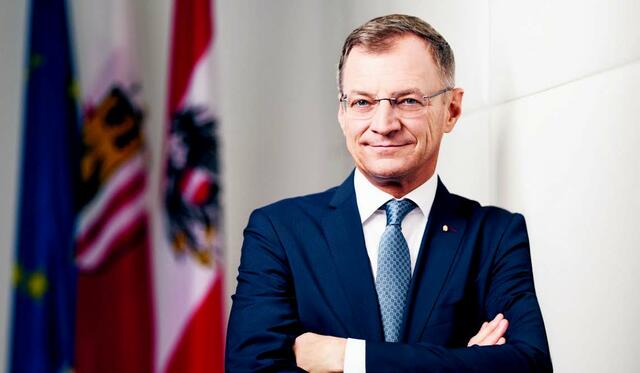 Für Landeshauptmann Thomas Stelzer ist klar: „Wir in Oberösterreich nutzen den Klima- und Umweltschutz für den Aufbruch aus der Krise.“