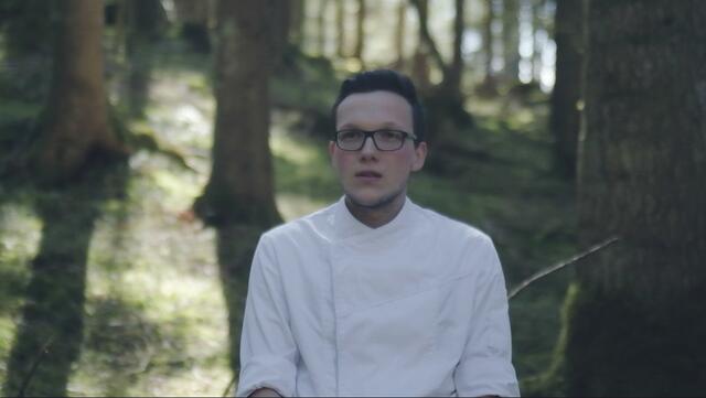 Der 22 jährige Hüttauer hat seine ersten Kocherfahrungen im elterlichen Betrieb gesammelt. | Foto: Benjamin Kern