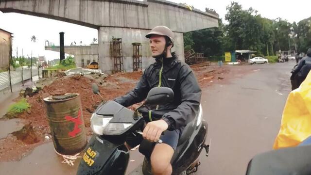 Seine Ideen bekommt er auf Reisen aber auch zuhause in Bischofshofen. | Foto: Benjamin Kern