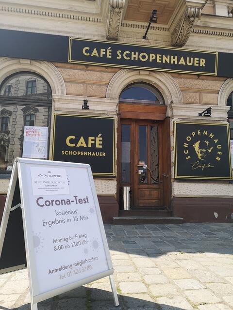 Das Café Schopenhauer befindet sich in der Staudgasse 1 in Währing.