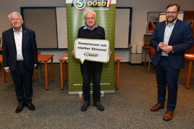 Landesobmann Josef Pühringer, Bezirksobmann Franz Moser und Landesgeschäftsführer Franz Ebner (v.l.). | Foto: OÖ Seniorenbund