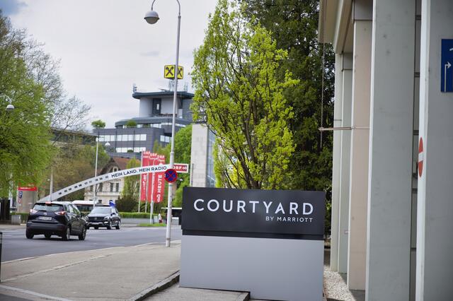 Wir starten unseren Spaziergang am Europaplatz – dem Eingang zum Franckviertel, wenn man so will. | Foto: Andreas Baumgartner/BRS