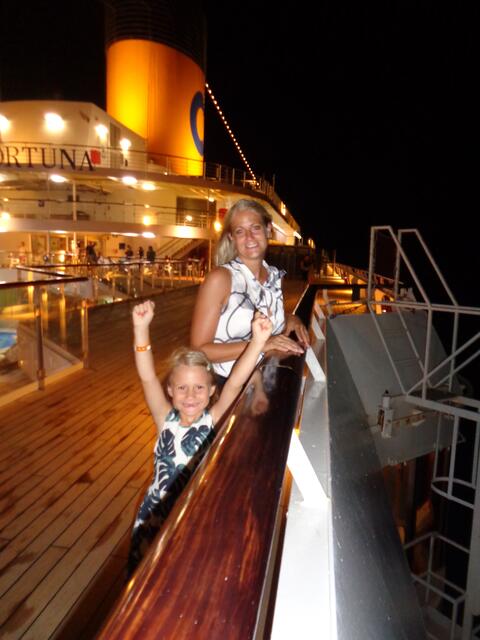 Die Familie Brechelmacher urlaubt gerne auf einem Kreuzfahrtschiff. (c) Brechelmacher