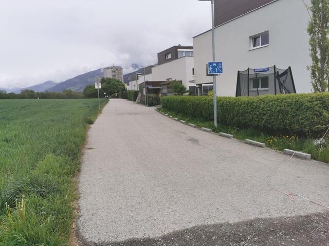 Die Anrainer fordern das die Wohn- und Spielstraße für die Kinder bleiben soll.