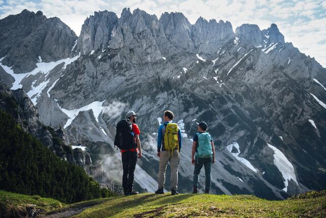 Alleine reisen - gemeinsam wandern: Bei dieser vom Obmann höchstpersönlich gehführten Wandertour lernst du Gleichgesinnte kennen und bist in bester Gesellschaft am Wilden Kaiser unterwegs.  | Foto: TVB Wilder Kaiser/Claudia Ziegler