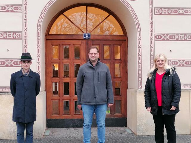 Florian Juterschnig, Amtsleiter Mathias Häckel und Vizebürgermeisterin Hilde Juricka freuen sich auf den Film-Dreh | Foto: Gemeinde Drosendorf