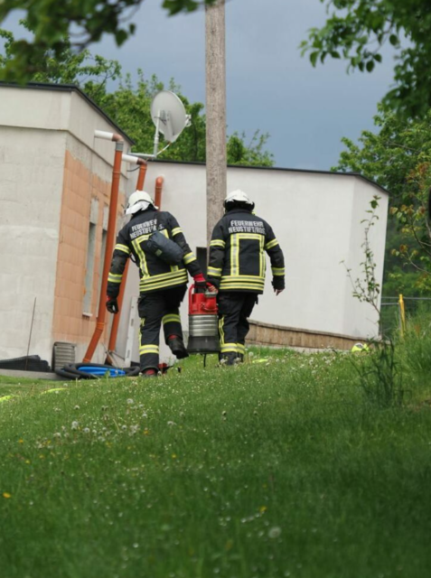 Freiwillige Feuerwehr Neustift a.d. Rosalia: Erste Übung in voller ...