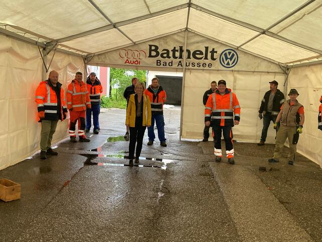 Bürgermeisterin Ines Schiller im Testzelt. | Foto: Stadtgemeinde Bad Ischl