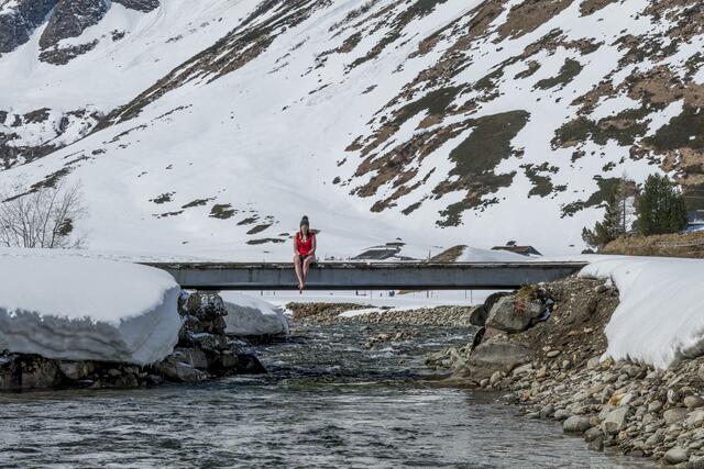 "Hallo zusammen, aufgrund der Wetterlage verlängere gerade die Kaltwasser-Schwimmsaison ein bisschen in das Frühjahr hinein", ist Sintija auch zu Scherzen aufgelegt. | Foto: Ronny Katsch