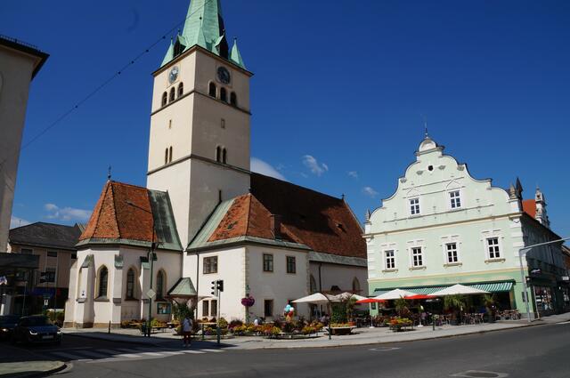Erstmals ist die katholische Michaelikirche in Voitsberg Schauplatz der evangelischen Konfirmation. | Foto: Lederer