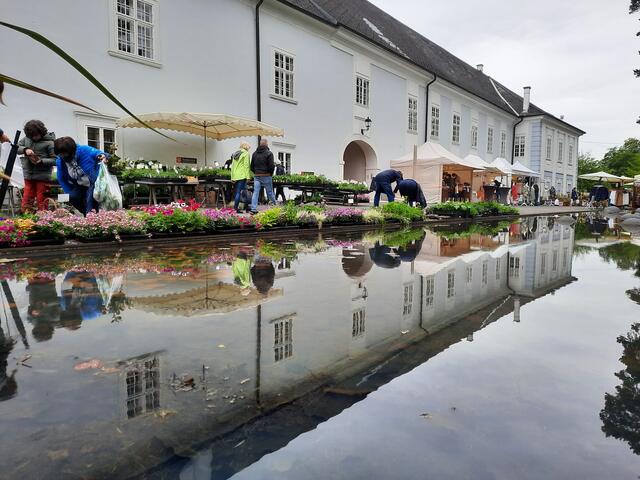 Ambiente und Angebot ergänzen sich auf Schlsos Lackenbach aufs Schönste.