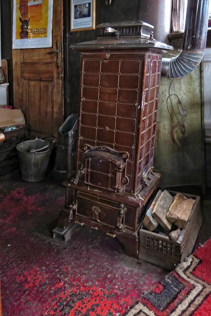 Das ehemalige Speisezimmer auf der MS Frederic Mistral, gleich nebenan sind einerseits die Kombüse (Miniküche) andererseits ein Closett.