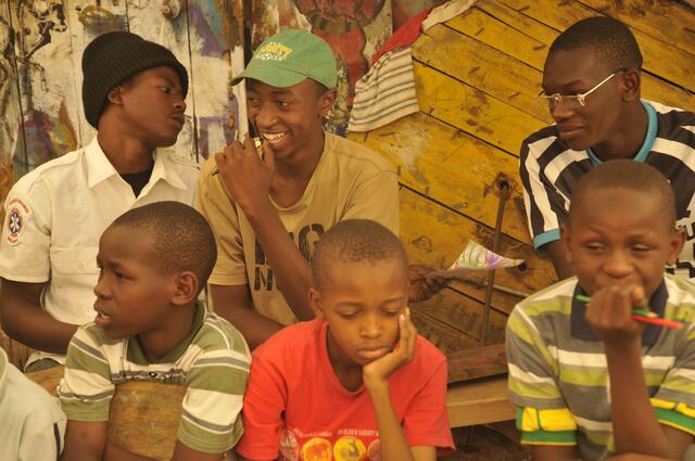 Unterricht in Mathare, einem Stadtteil von Nairobi in Kenia | Foto: Kunst zu Recht Wien
