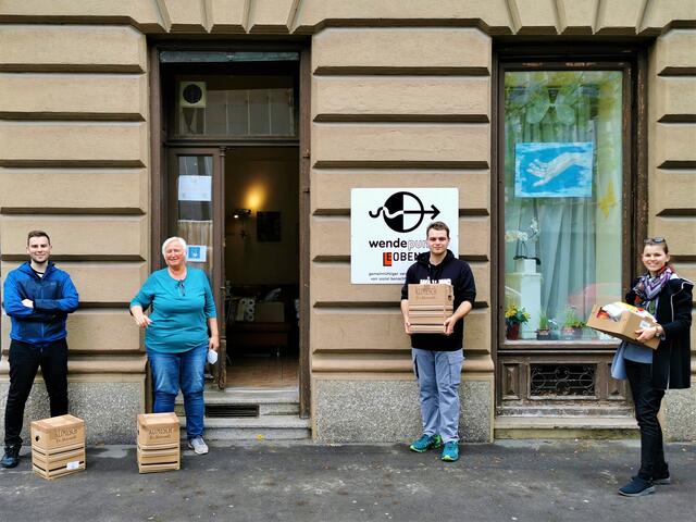 Spendenaktion für die Tagesstätte Wendepunkt in Leoben: Julian Stadler, Renate Schmidt, Robin Rumpler, Claudia Dornhofer (v.l.). | Foto: JG